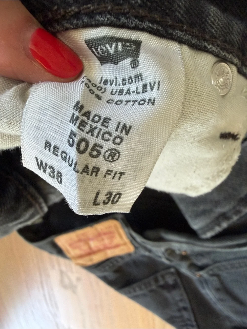 Vintage Levi’s 505 Black Jeans Men’s 36x30 Regular Fit Straight Leg Made in Mex